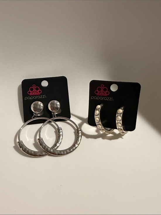 paparazzi Jewelry - paparazzi Silver Hammered Hoop and Polka-Dot Mini Hoop Set